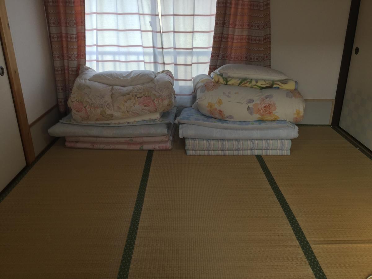 Oyajino Umi Bed and Breakfast Naoshima Esterno foto